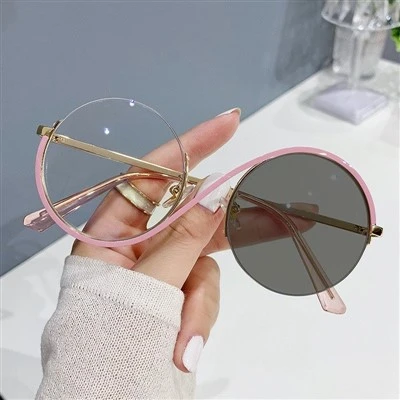 Unique Round Photochromic Glasses For Women